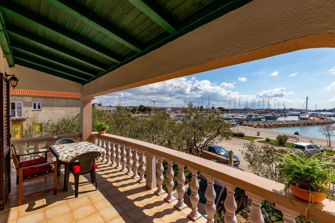 Mare-More Studio W Balcony And Beach Front And View Zadar Dış mekan fotoğraf