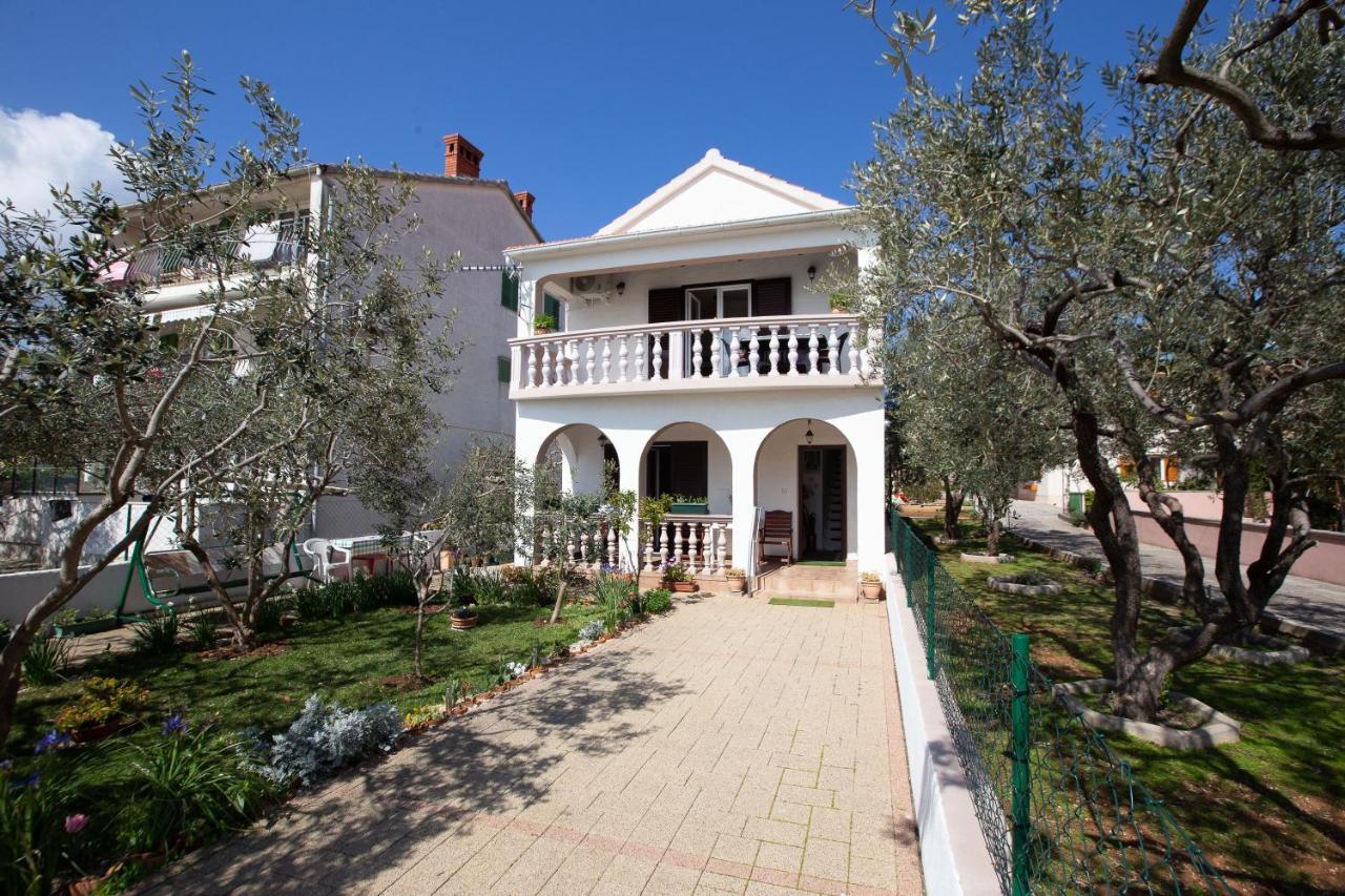Mare-More Studio W Balcony And Beach Front And View Zadar Dış mekan fotoğraf